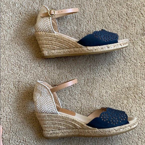 WEDGES BY KANNA - Picture 2 of 8